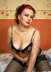 Проститутка Лариса +7(981)110-67-81 с 3 размером груди предлагает профессиональные секс и интим услуги возле метро Площадь Ленина в городе Санкте-Петербург - фото 4